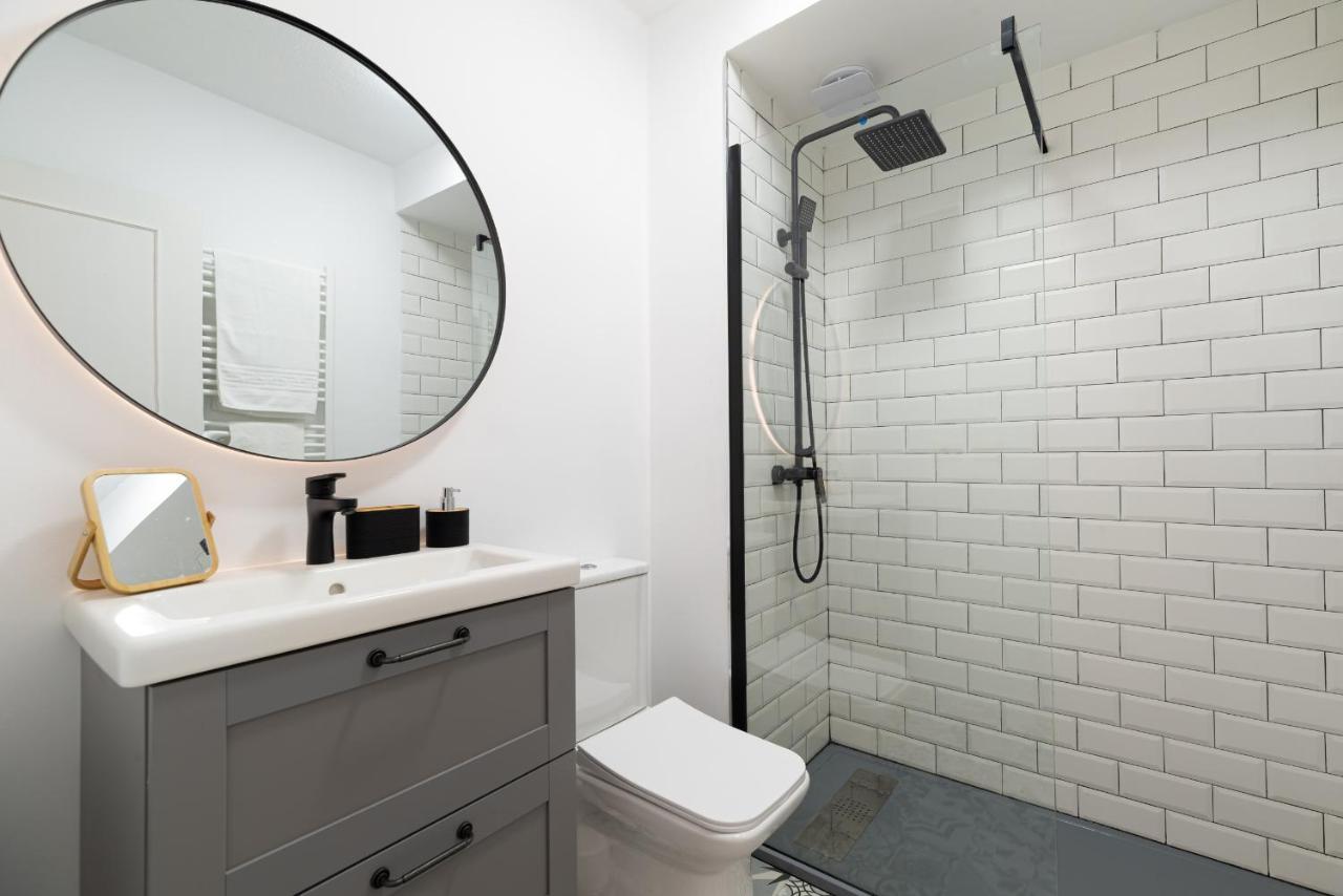 Moderno Apartamento Con Parking Apartment Vigo Exterior photo